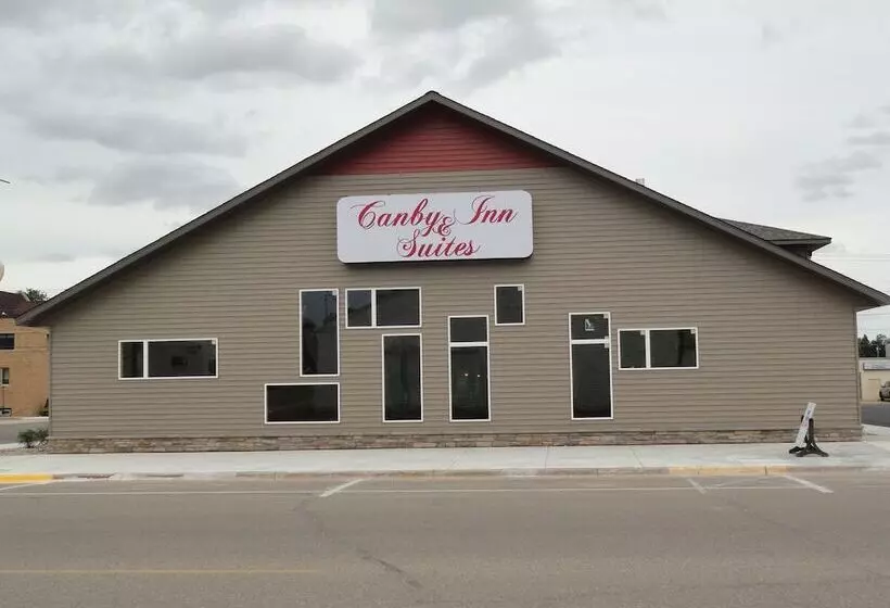 בית מלון כפרי Canby Inn And Suites