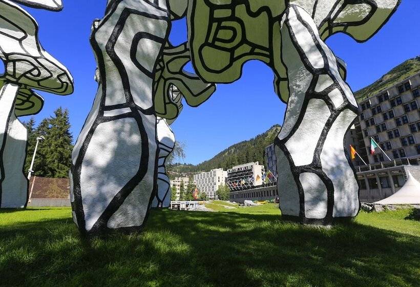 Отель Hôtel Club Mmv Le Flaine