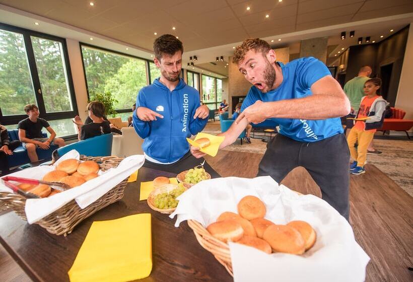 Отель Hôtel Club Mmv Le Flaine