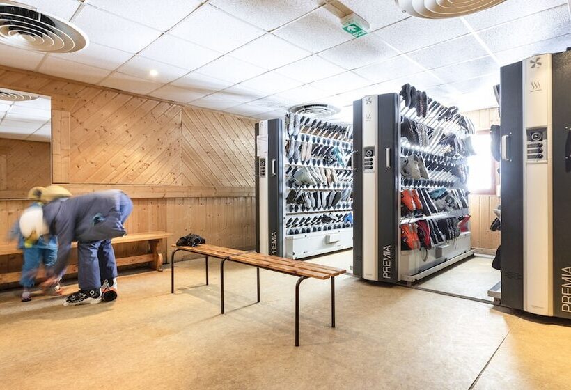 Отель Hôtel Club Mmv Le Flaine