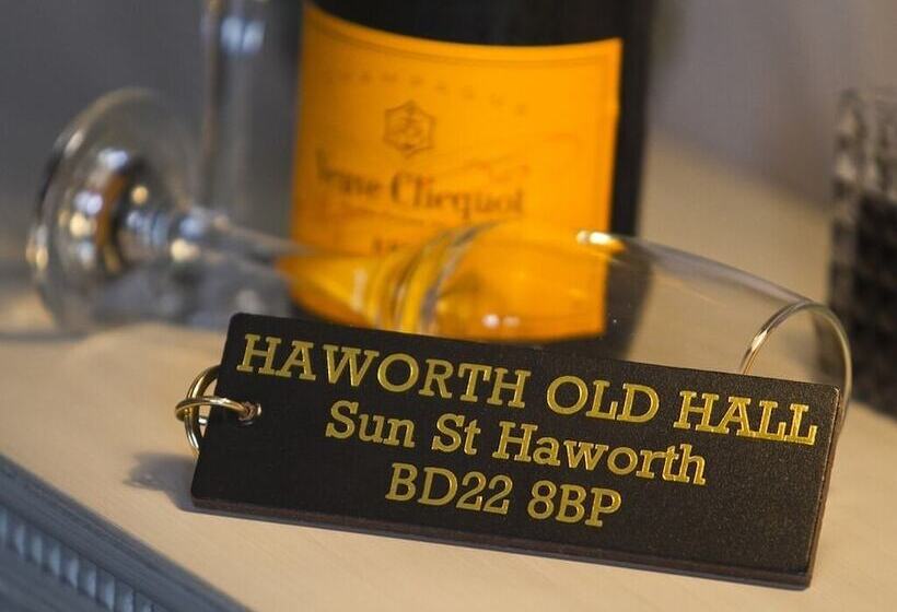 فندق Haworth Old Hall