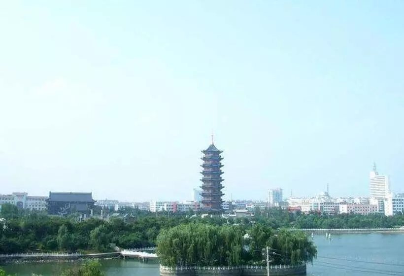 Отель Jinjiang Inn Jurong Renmin Road Gexianhu Park