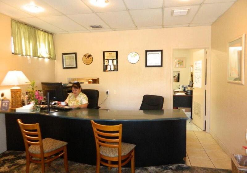 Отель Maui Beach Vacation Club