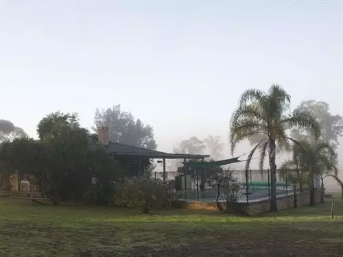 فندق Talga Vines Vineyard Escape