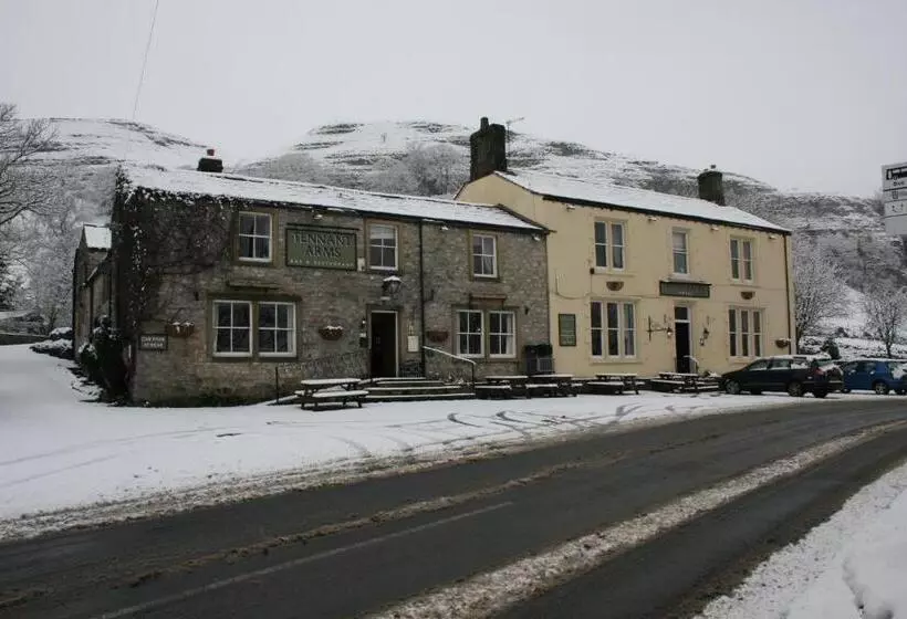 בית מלון כפרי Tennant Arms