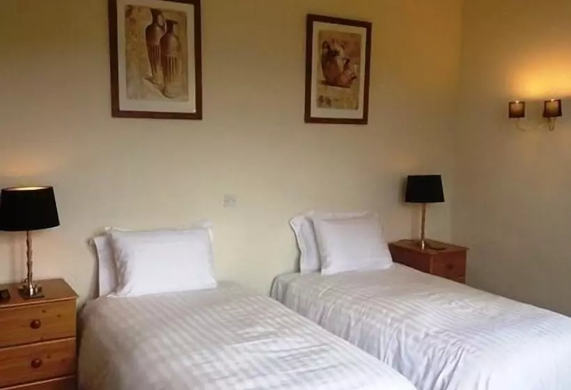 בית מלון כפרי Tennant Arms