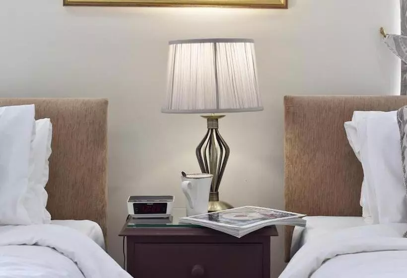 בית מלון כפרי Anglers Arms