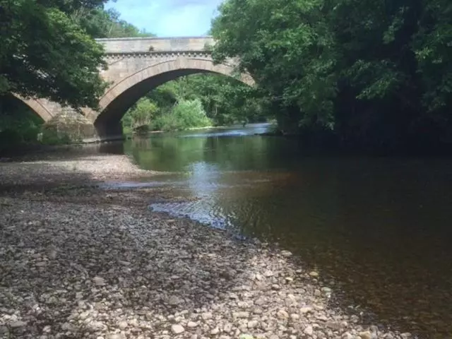 בית מלון כפרי Anglers Arms