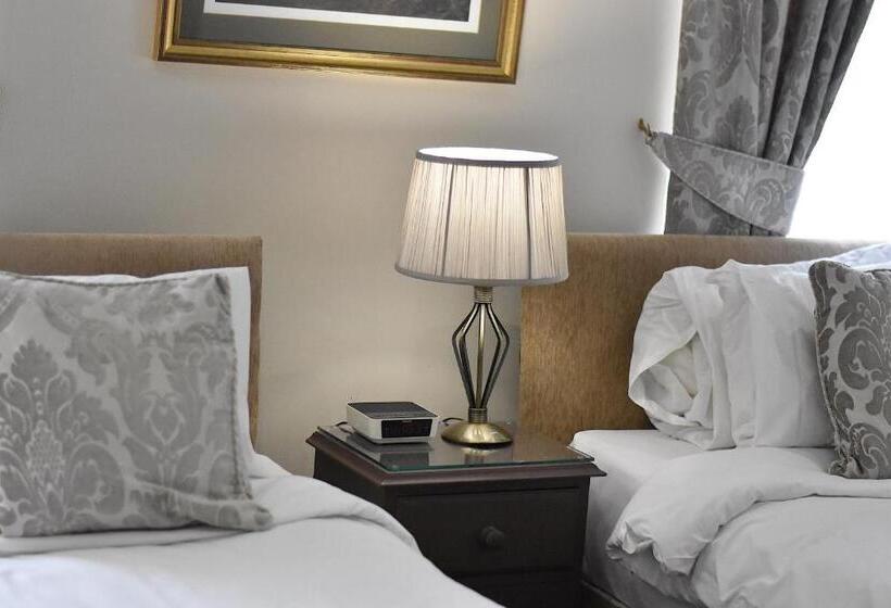 Отель Anglers Arms