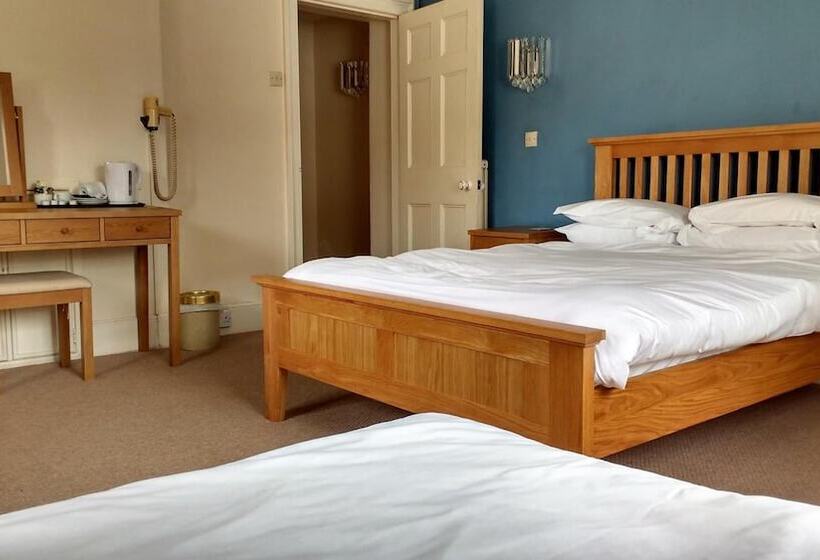 فندق The Bell House