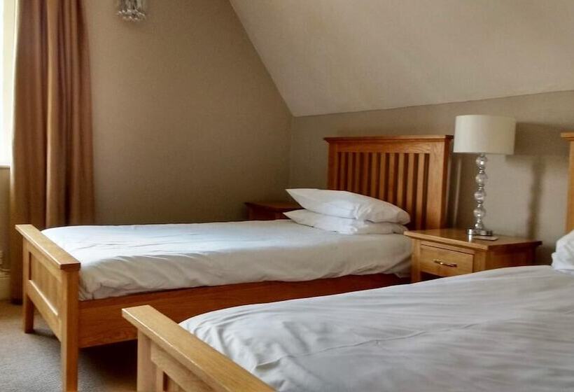 فندق The Bell House