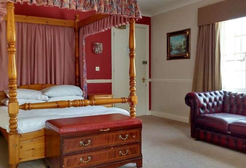 فندق The Bell House