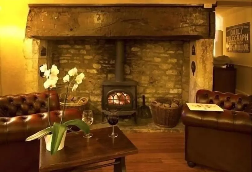 Hotel The Bell House