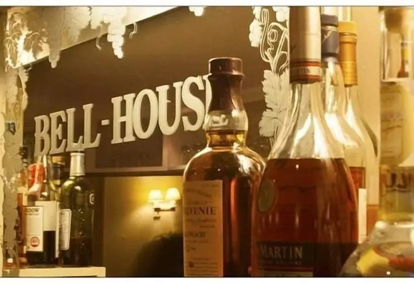 Hotel The Bell House