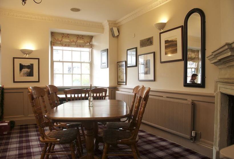 בית מלון כפרי The Grove Arms