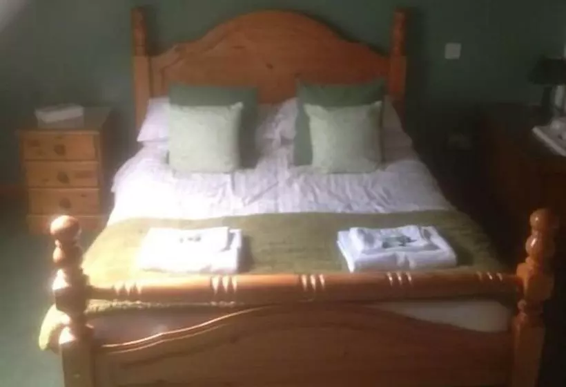 Отель The White Horse