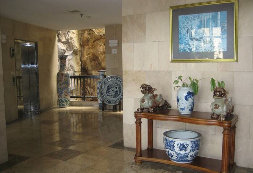 Hotel Tumon Bay Capital