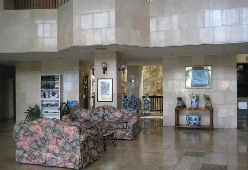 Hotel Tumon Bay Capital