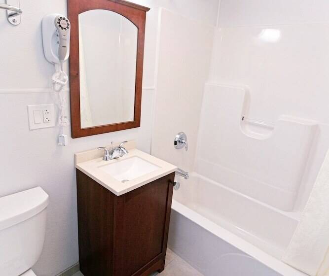 فندق على الطريق Moonlight Inn