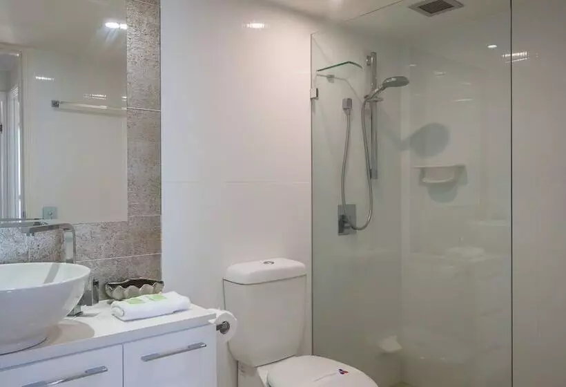 Norfolk Luxury Beachfront Apartments