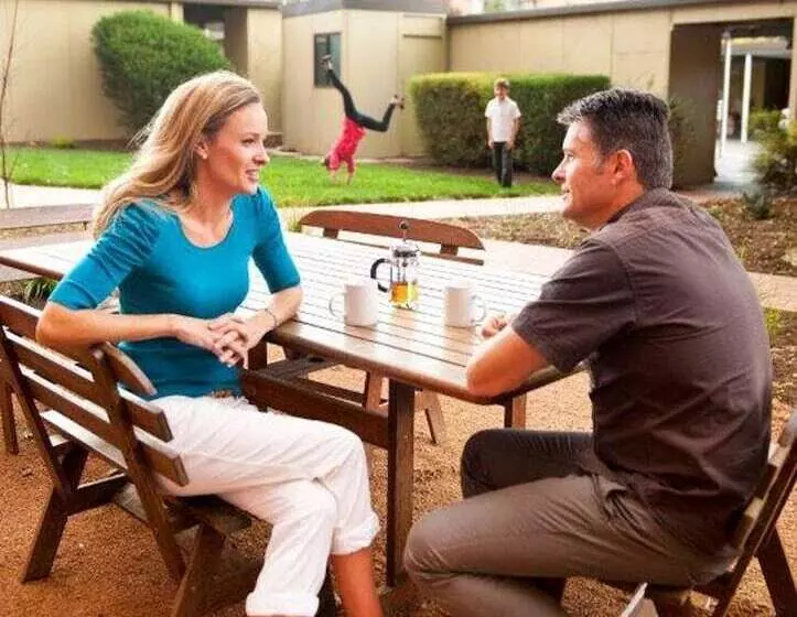 Oxley Court Serviced Apartments