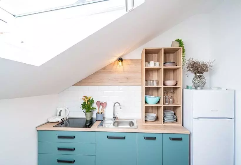 ペンション Jele Rooms