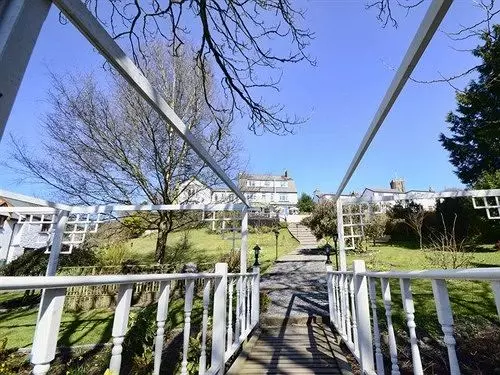 ペンション Langleigh Guest House