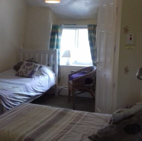 פנסיון Southern Cross Guest House