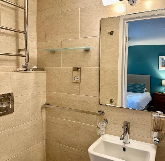 بنسيون St George S