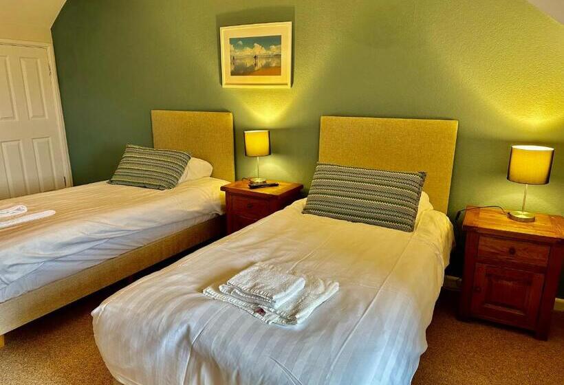 بنسيون St George S