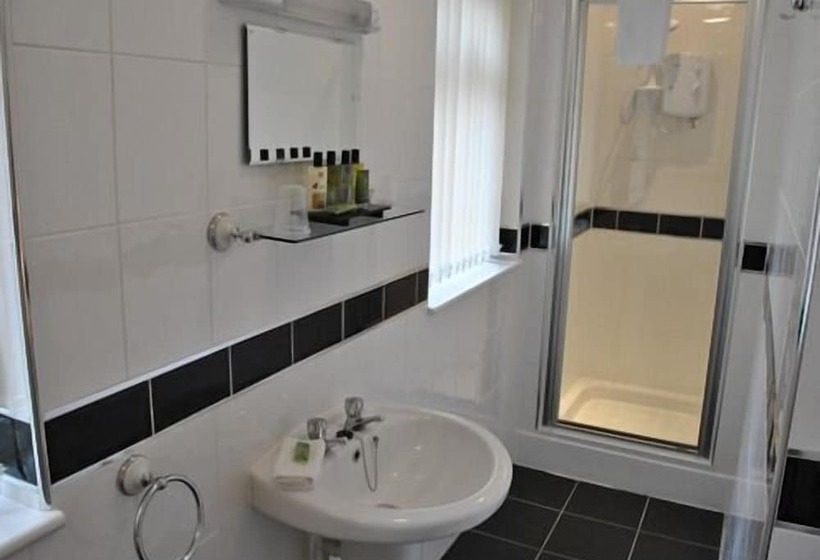 Pensão Surrey House