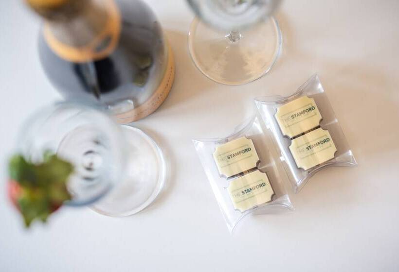 بنسيون The Stamford