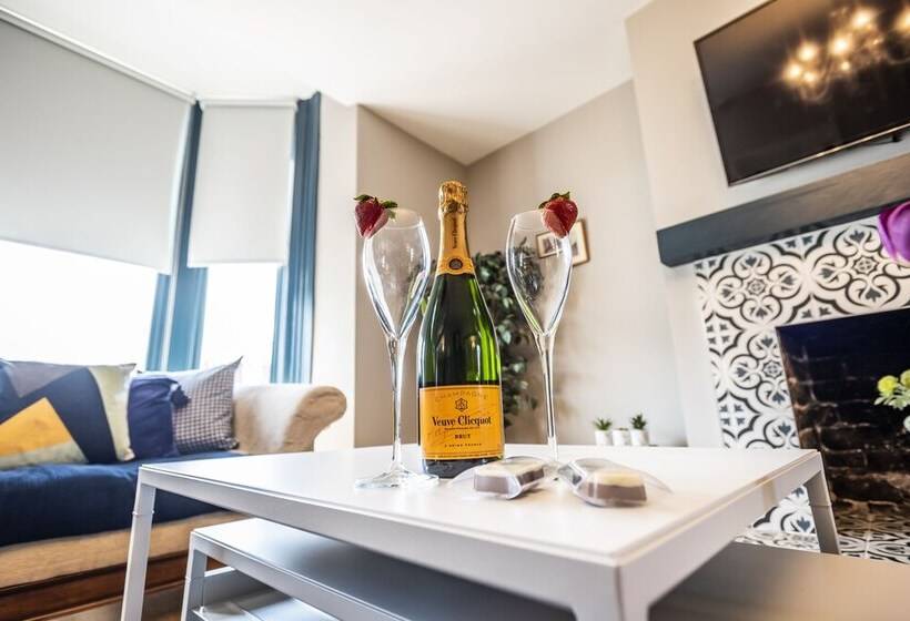 بنسيون The Stamford