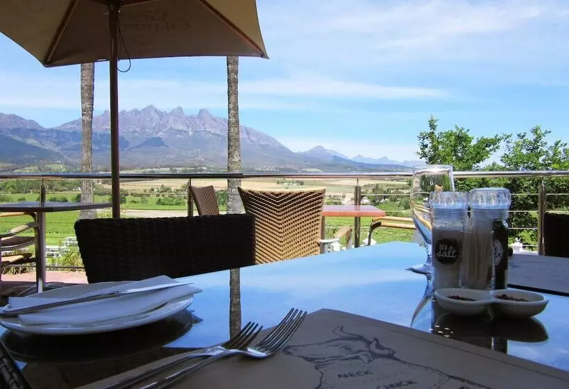 펜션 Val Du Charron Wine & Leisure Estate