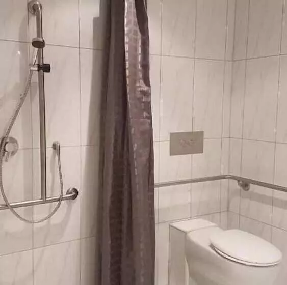 Quest East Melbourne