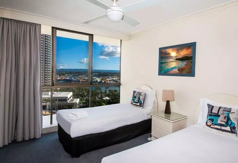 Seacrest Beachfront Holiday Apartments