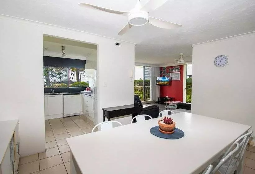 Seacrest Beachfront Holiday Apartments