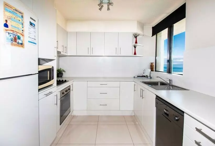 Seacrest Beachfront Holiday Apartments