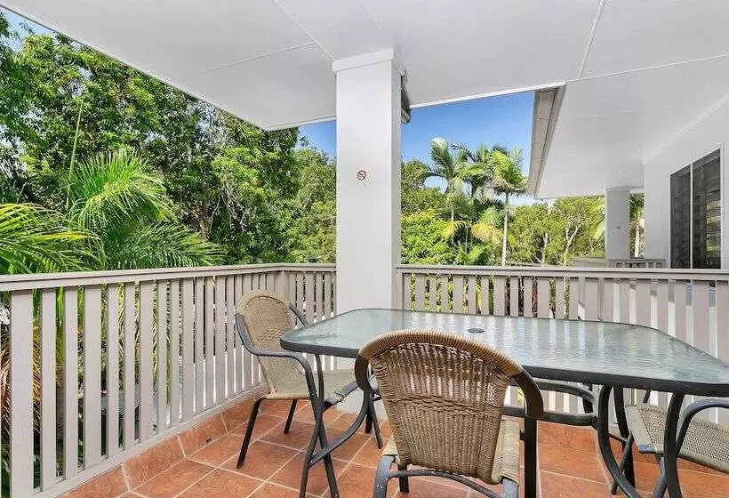 Seascape Holiday At The Queenslander