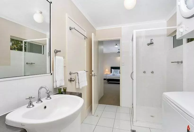 Seascape Holiday At The Queenslander