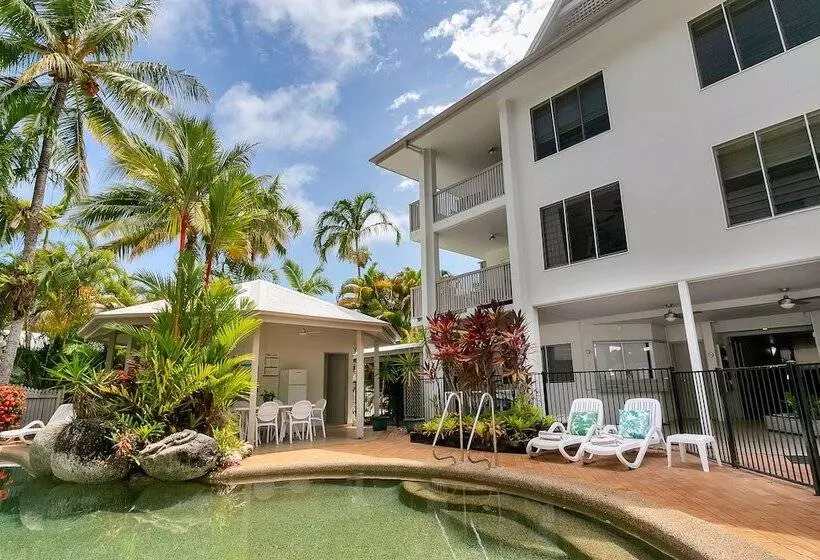 Seascape Holiday At The Queenslander