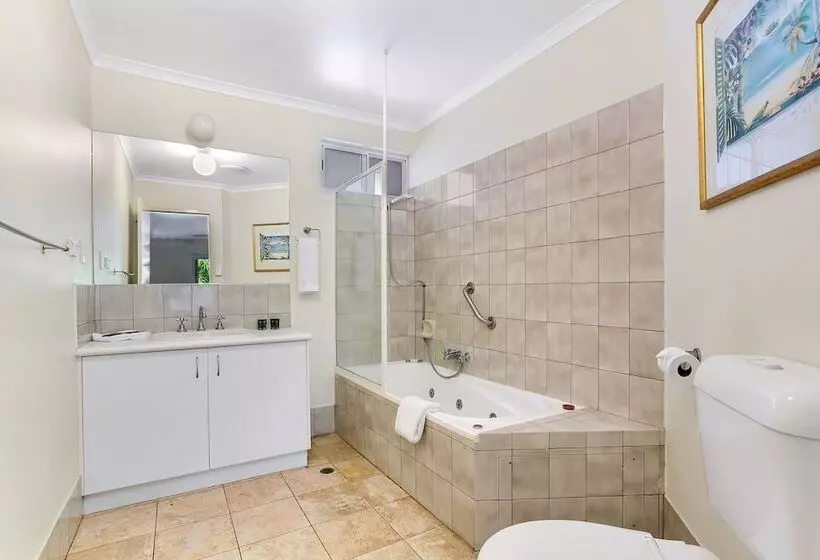 Seascape Holiday At The Queenslander