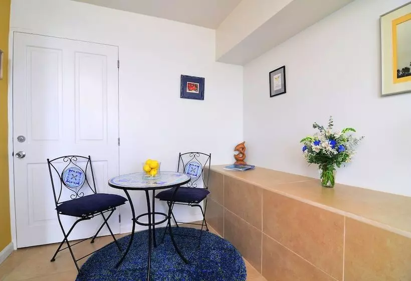 Villa Marbella Suites