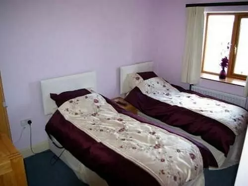 민박 Whaddon Grove House