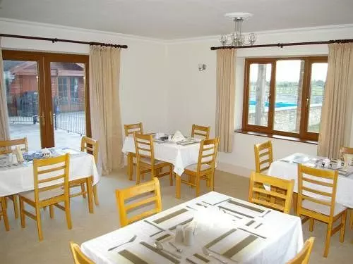 민박 Whaddon Grove House