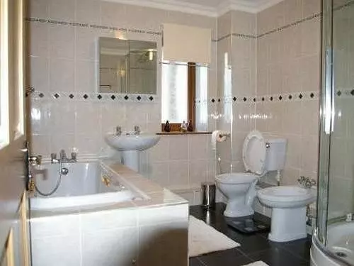 민박 Whaddon Grove House