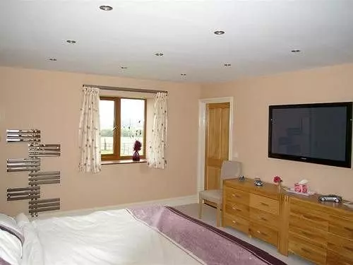 민박 Whaddon Grove House