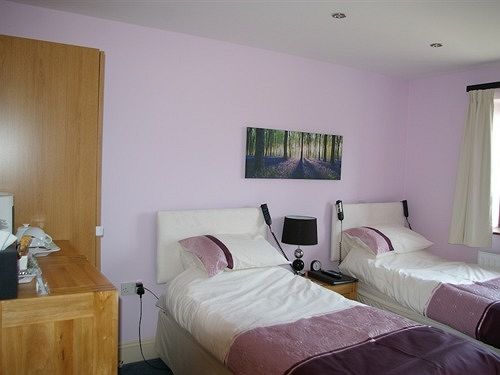 住宿加早餐  Whaddon Grove House