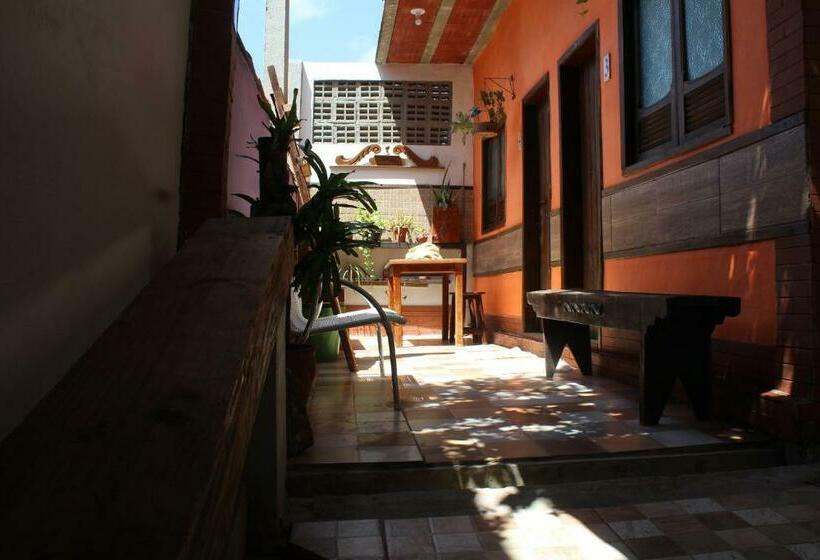 Rosário Temporada Hostel ,rua Ilma Cunha 241 Olinda  Pe