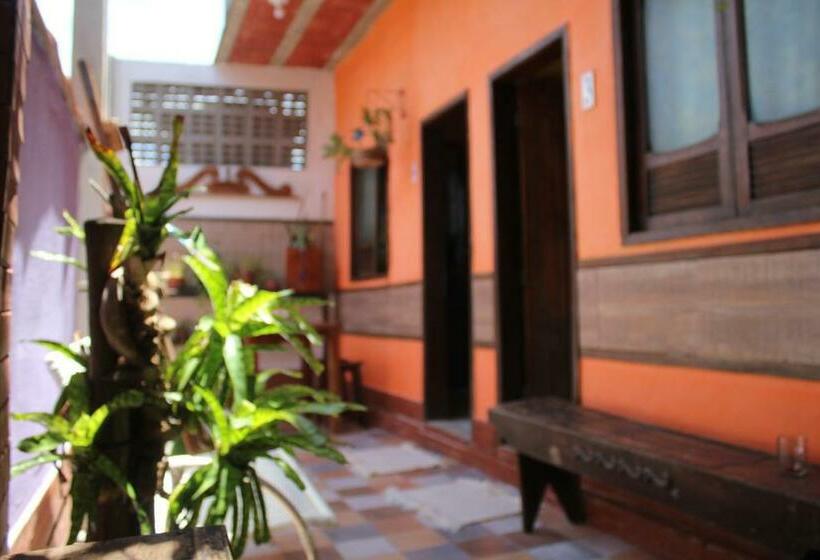 Rosário Temporada Hostel ,rua Ilma Cunha 241 Olinda  Pe